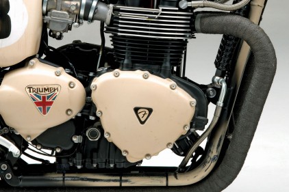 Triumph Thruxton Cafe Racer 5