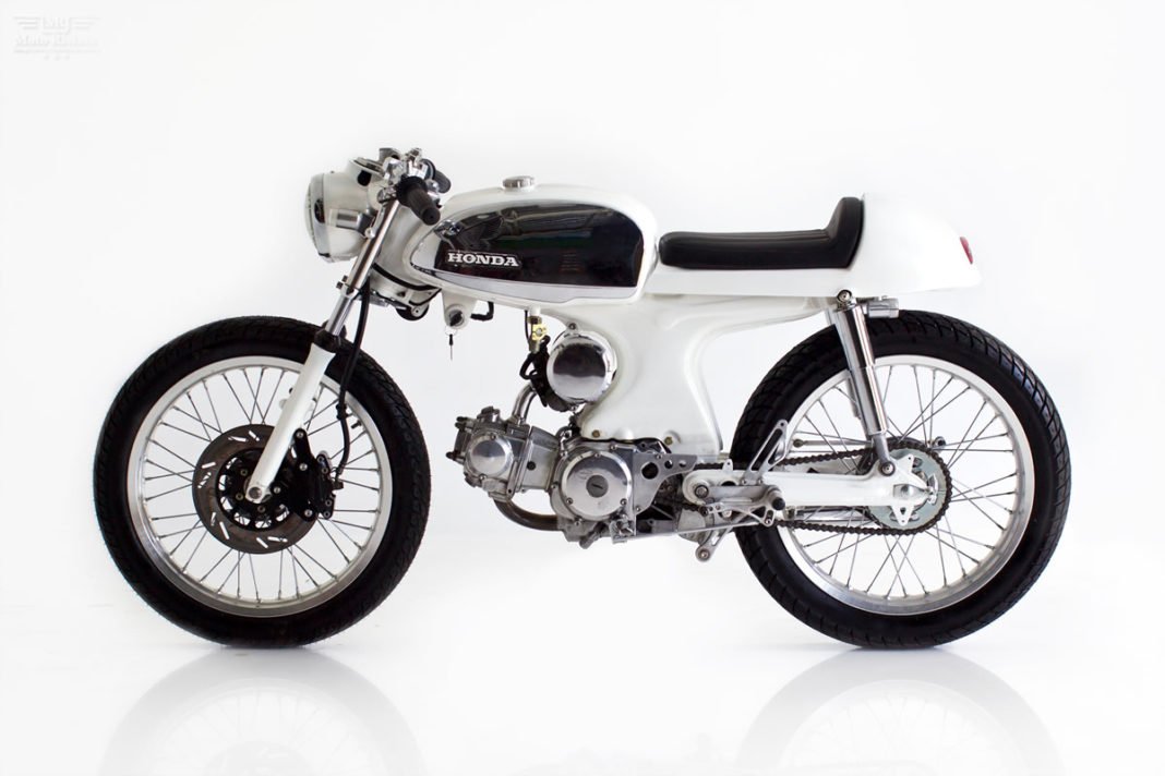 Honda Sport 90 Café Racer by Deus Ex Machina